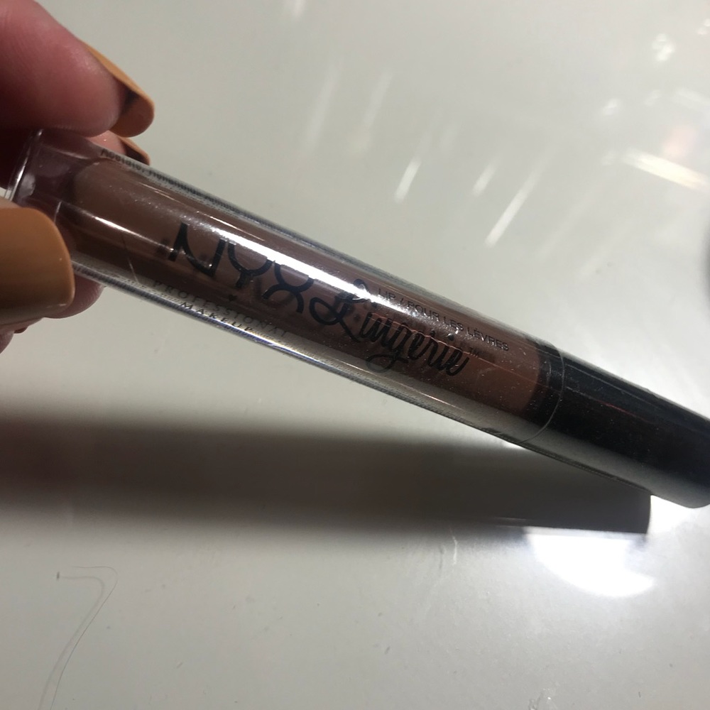 NYX lingerie beauty mark